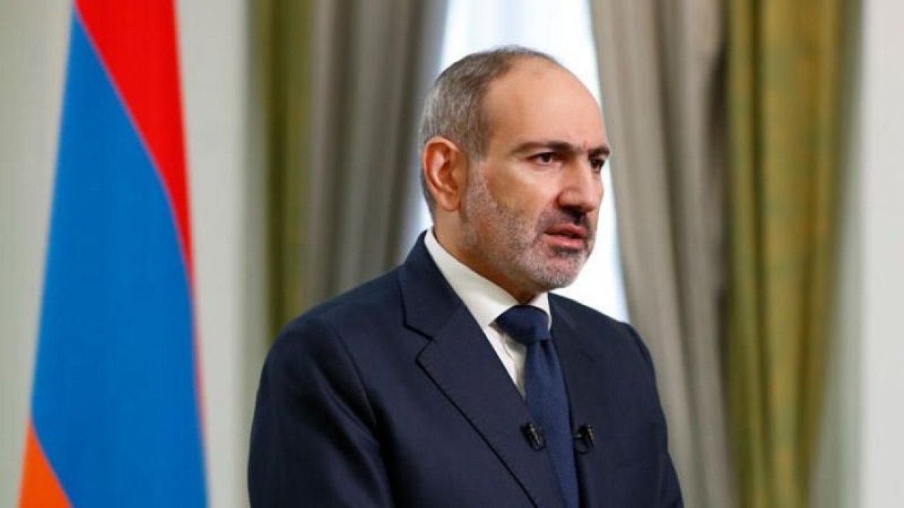 Ermenistan'da Sular Durulmuyor! Başbakan ve Cumhurbaşkanı Karşı Karşıya!