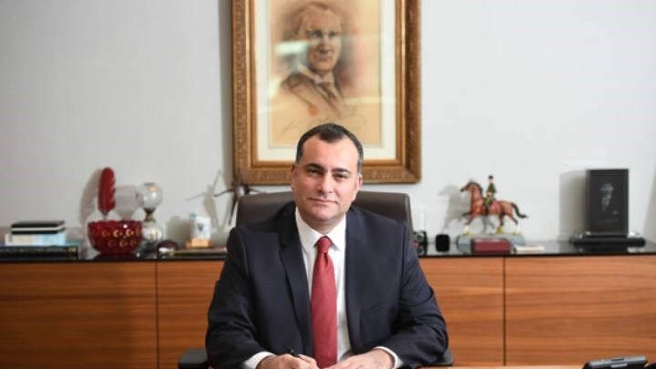 Çankaya Belediye Başkanı Taşdelen Makam Aracını Sattı