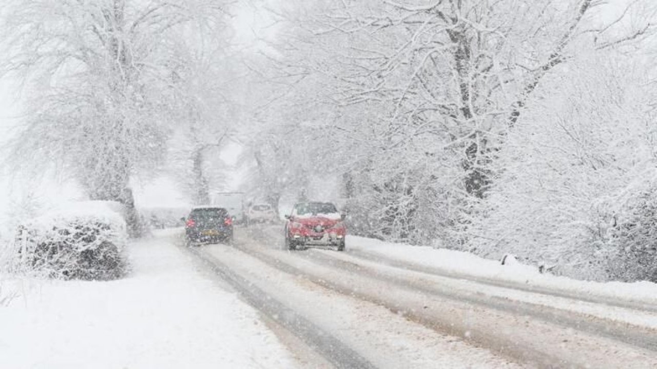 Ülke Genelinde Kar Yağışı Geliyor! Meteoroloji Vatandaşlara Uyarılarda Bulundu!