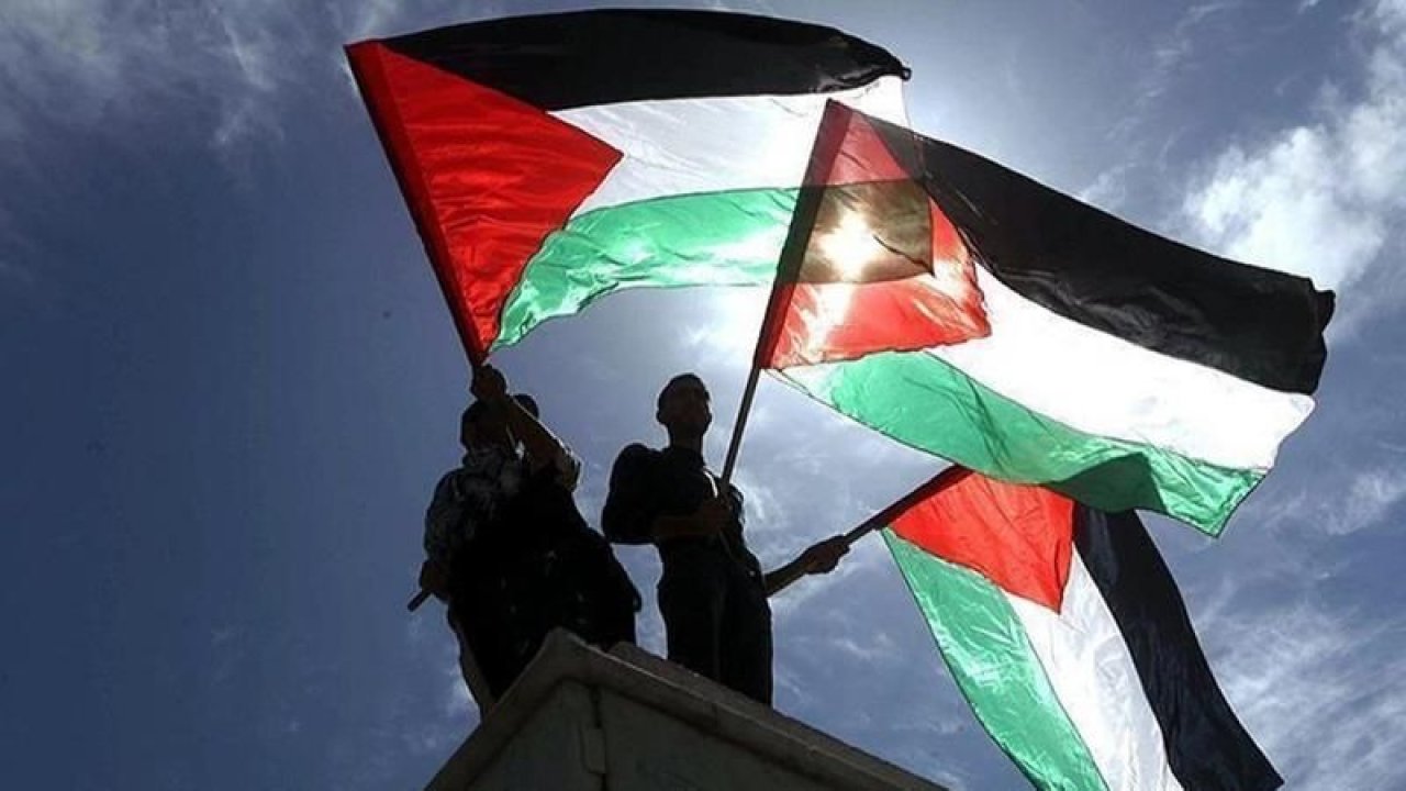 Filistin Seçime Gidiyor! Başkanlık Seçiminde Dahlan tehlikesi