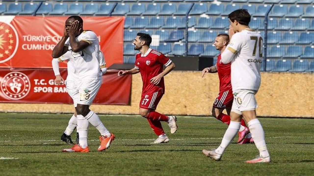 Ankaraspor-Akhisarspor maç sonucu: 4-2