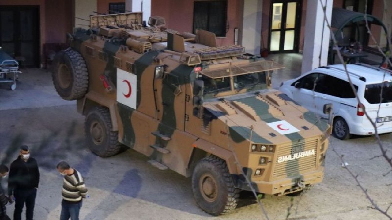 Zeytin Dalı Harekat bölgesinde şehit olan 2 askerimizin naaşı Kilis'e getirildi