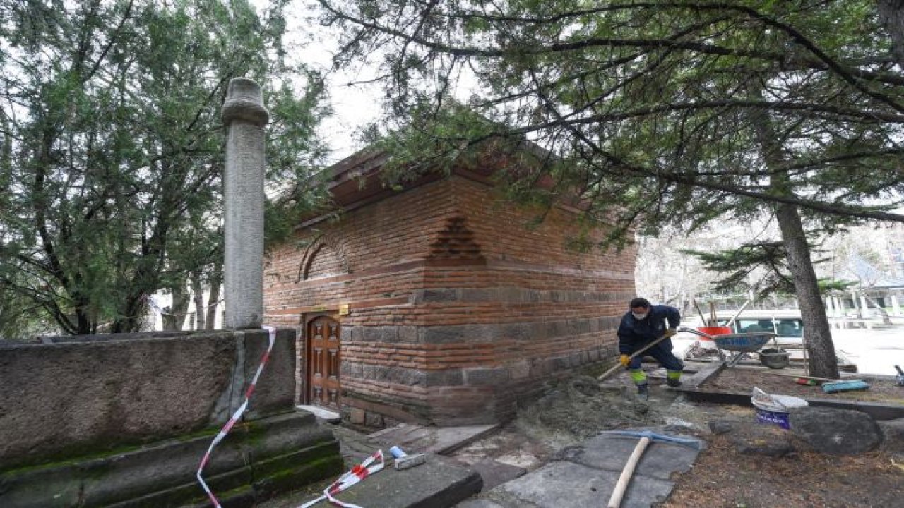 Ankara'da Tarihi camiye yoğun bakım