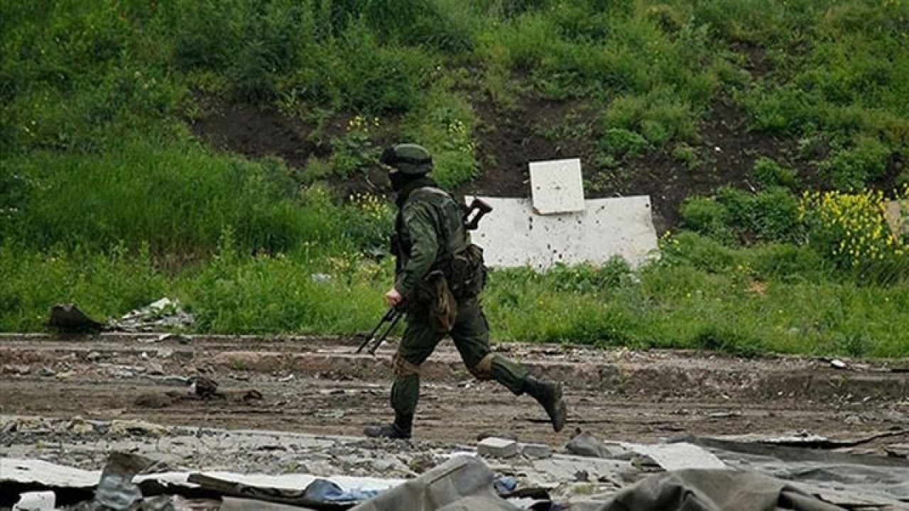 Ukrayna Rusya Sınırında Ateş Açıldı! 1 Asker Hayatını Kaybetti