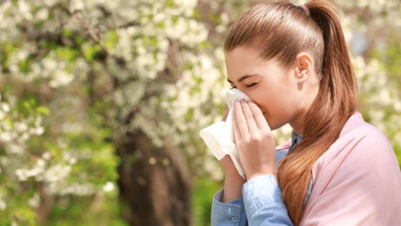 Uzmanlar Uyarıyor: Bahar Alerjisinde Nelere Dikkat Etmeliyiz?
