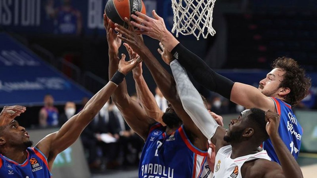 Basketbol 'da Heyecan Yüksek! Anadolu Efes İspanyol Devini Ağırlayacak!