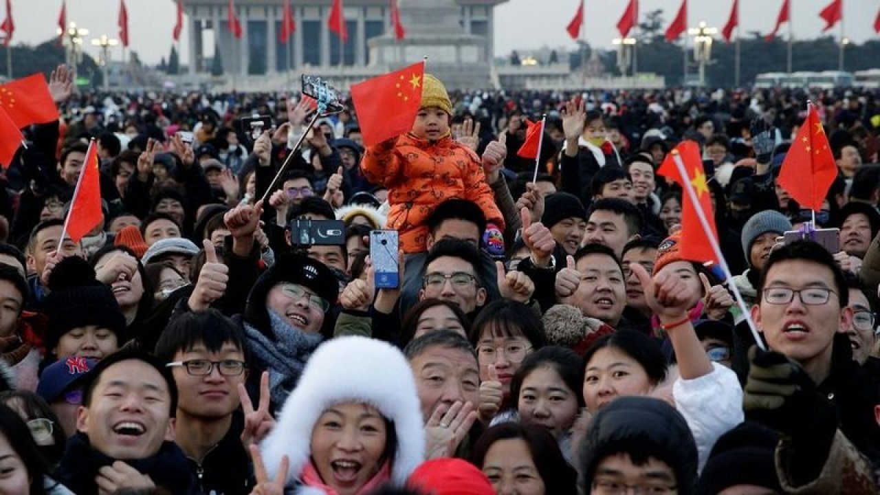 Çin Üremeye Devam Ediyor! Nüfus Planlamasına Rağmen Artış Azalmıyor!