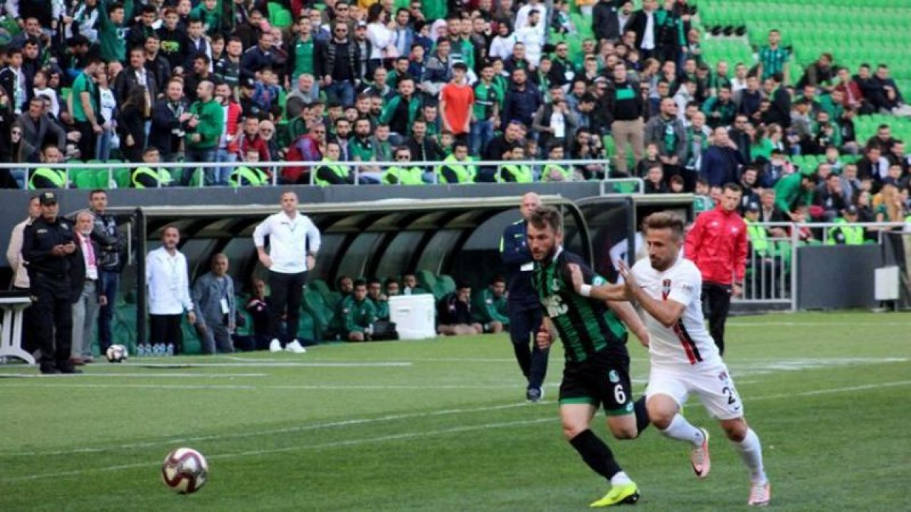 Van Spor Sakaryaspor Play Off Çeyrek Final İlk Maçı Ne Zaman, Saat Kaçta, Hangi Kanalda?