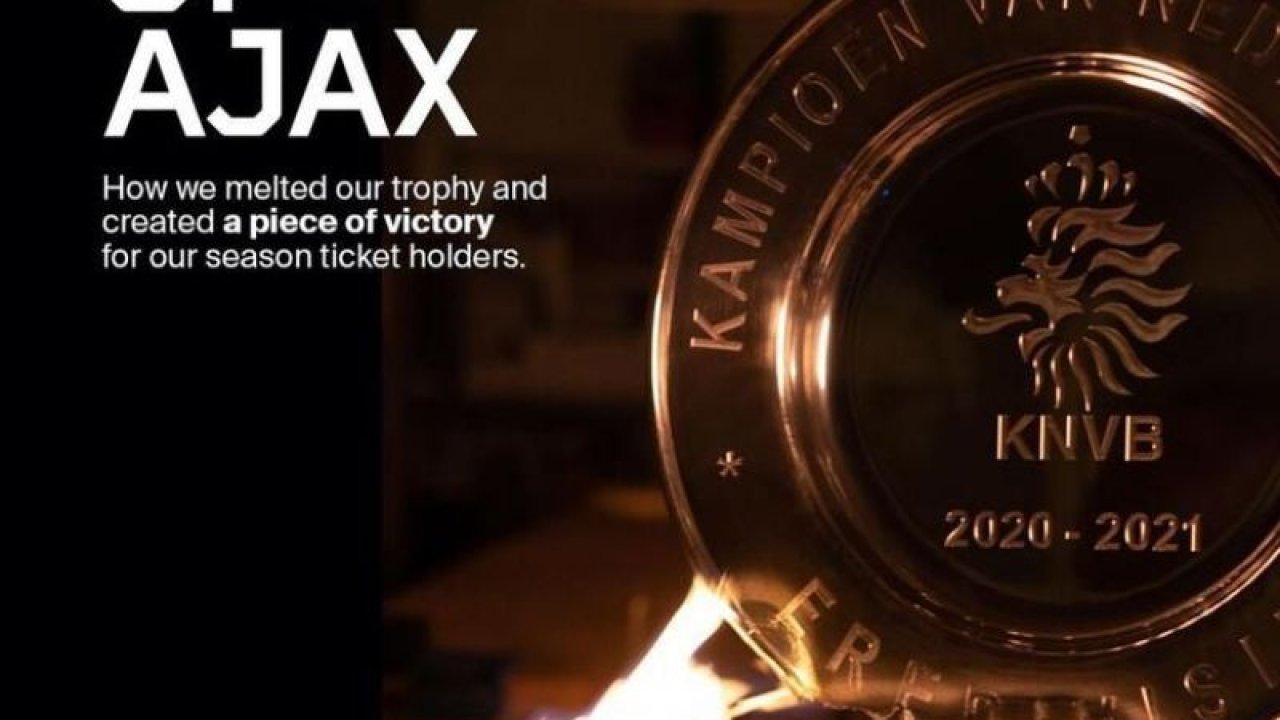 Ajax'tan Şampiyonluk Jesti! Kupayı Eritip Taraflarına Gönderdiler!