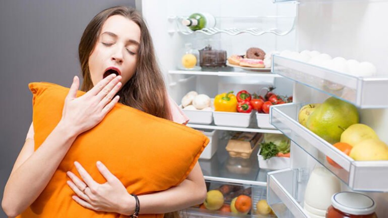 Uyku arası bilinçsiz yemek yeme semptomuna dikkat!