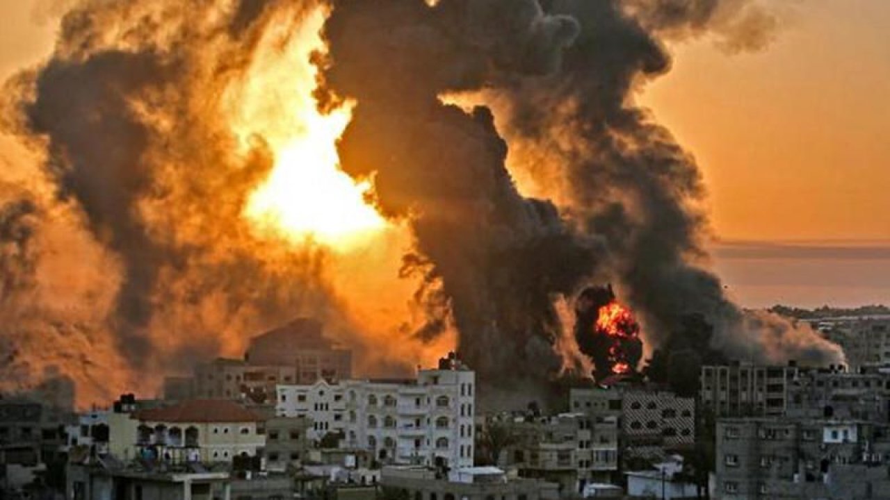 İsrail-Filistin Savaşı Çıkmaza Giriyor! İsrail Kara Operasyonu Başlattığını Duyurdu!