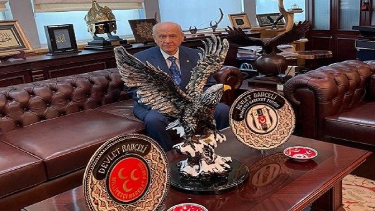 Devlet Bahçeli, Beşiktaş’ı kutladı