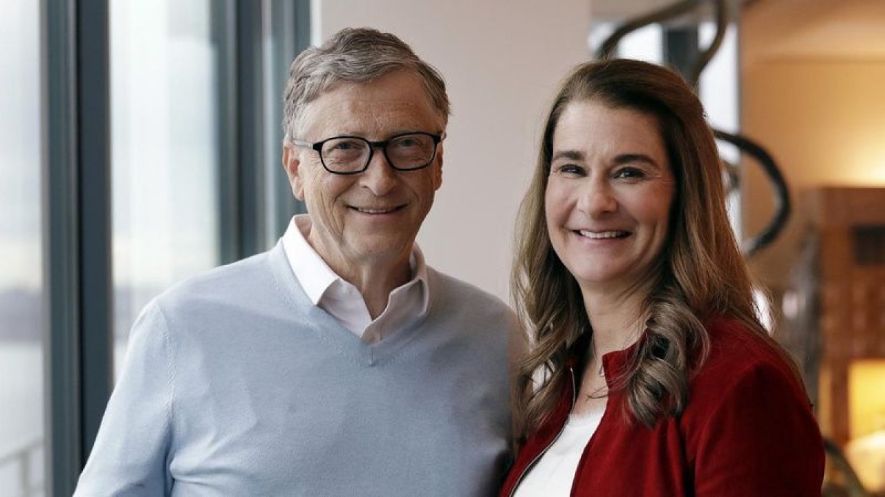 Microsoft'ta İşler Karıştı! Bill Gates'in İlişkisi Ortaya Çıktı!