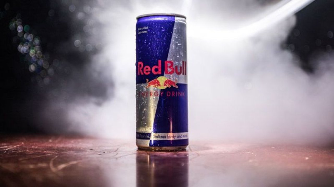 Red Bull Sezon Açılışını Yaptı! Summer Edition Raflarda Yerini Aldı!