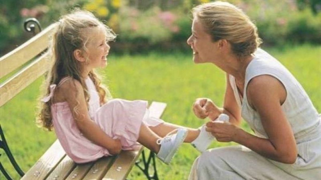 Çocuğunuzla Bağlantı Kuruyor Musunuz? Çocukla Doğru İletişim Dili Nasıl Olmalıdır?