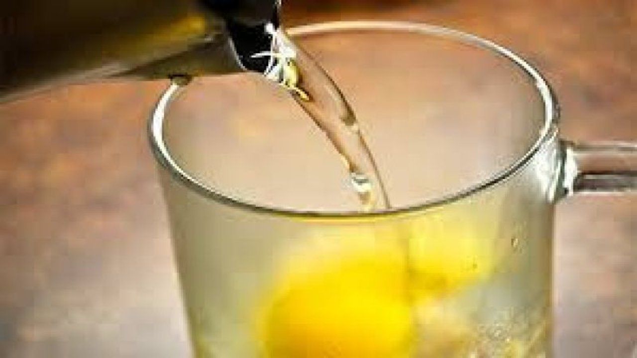 Sıcak Su Yağları Eritir Mi? Zayıflatır Mı? Sıcak Su İçmenin Bilinmeyen Faydaları!