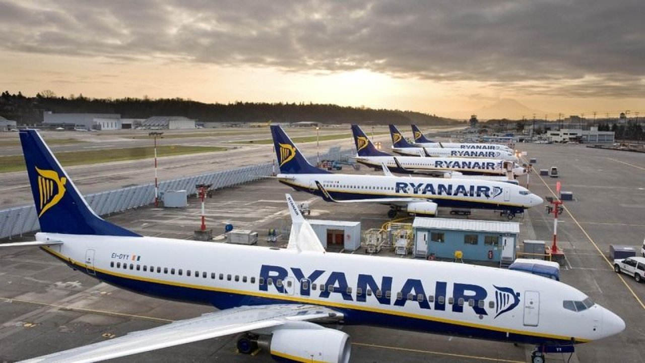 Bir Hamlede İsveç'ten Geldi! Ryanair'ın İşletme İzinlerini Askıya Aldı!