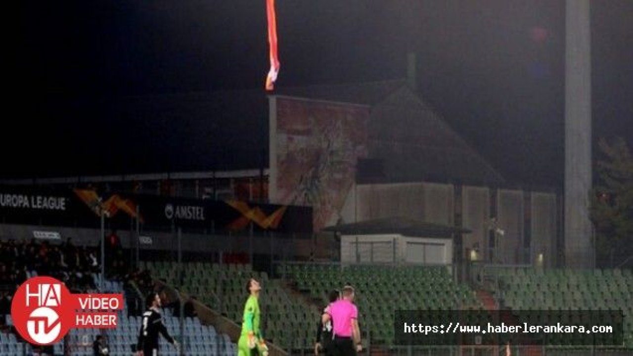 Karabağ maçındaki bayrak provokasyonuna Azerbaycan'dan tepki