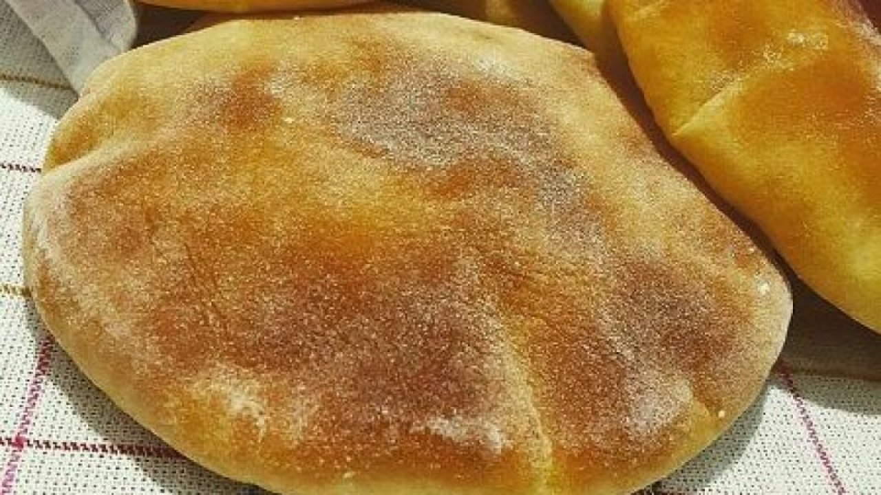 Ankaralının Vazgeçemediği Lezzet! Ankara Gobit Ekmek Nasıl Yapılır? Gobit Ekmek Nerede Satılır?