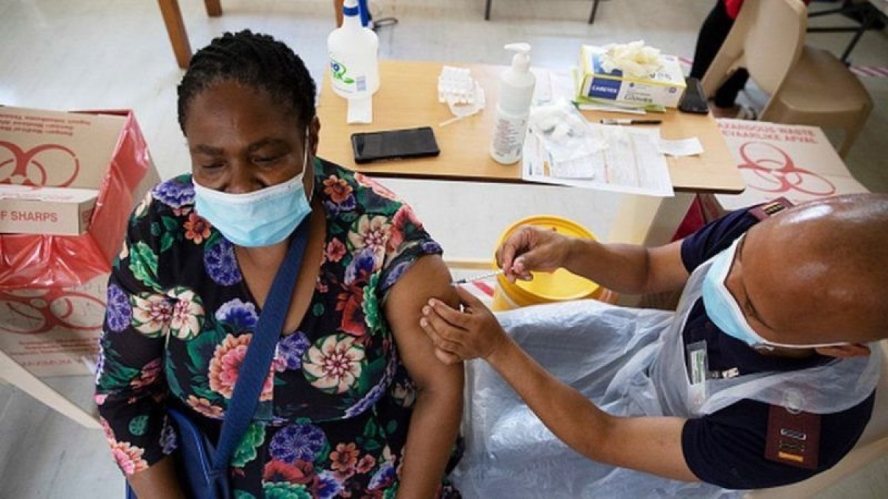 DSÖ’den Flaş Aşı Açıklaması: Yeterli Doz Yok