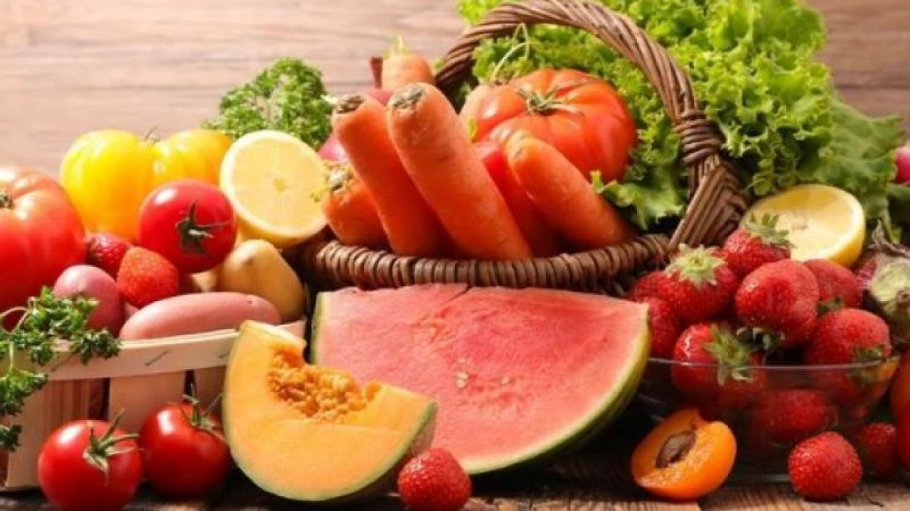 Yaz Ayında En Çok Tüketmemiz Gereken Meyve Ve Sebzeler Nelerdir?