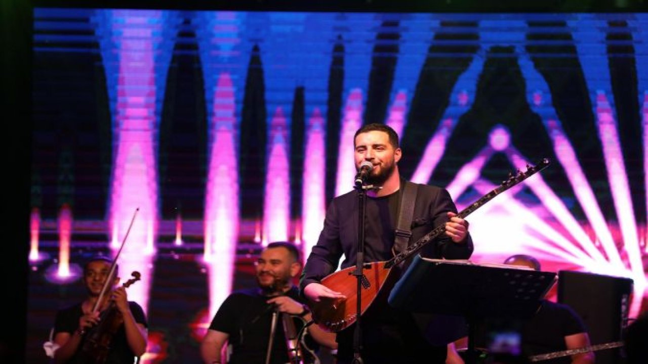 Yenimahalle Belediyesi’nin Düzenlediği Türkü Festivali Tam Gaz Devam Ediyor