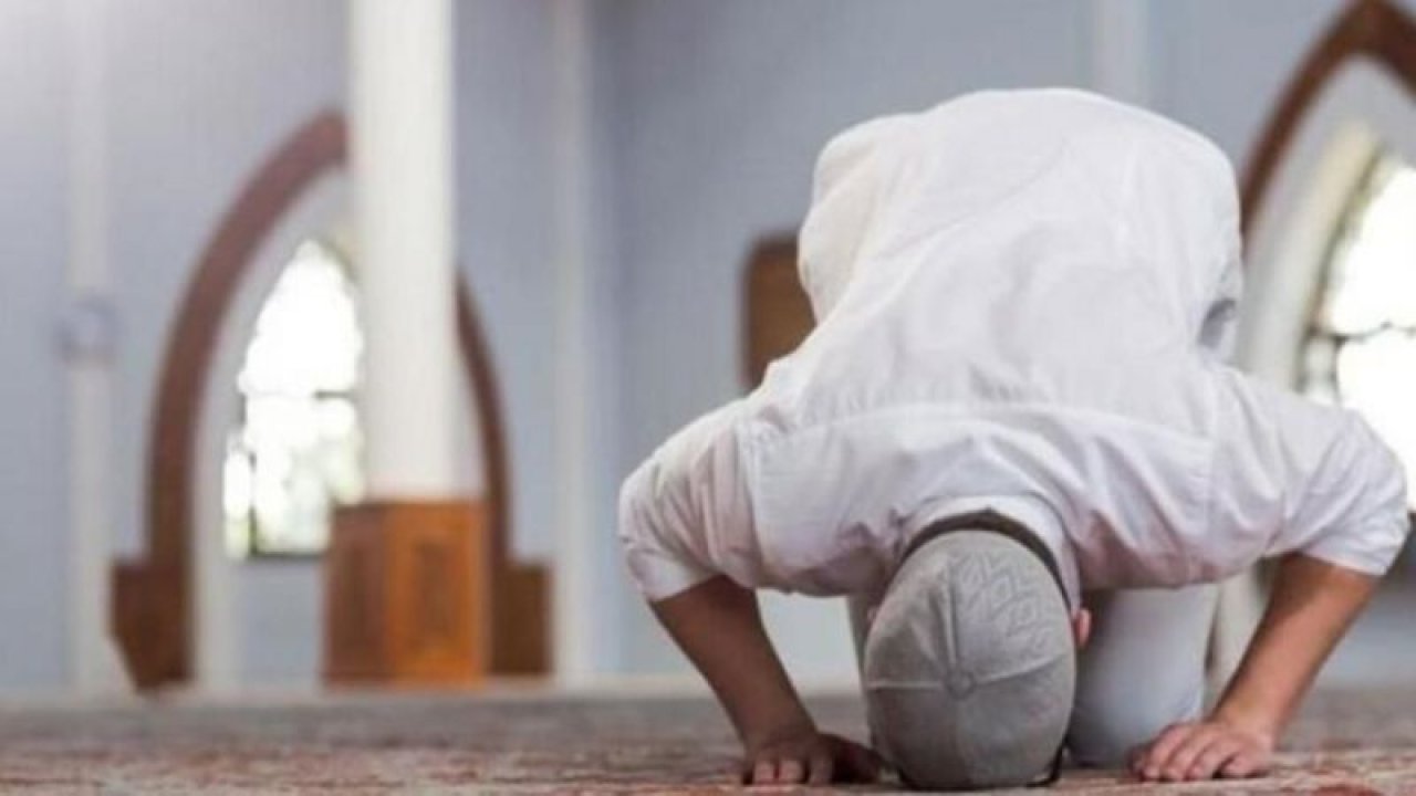 5 Vakit Namaz Kılınışı: 5 Vakit Namaz Nasıl Kılınır? Vakit Namazları Kaç Rekattır?