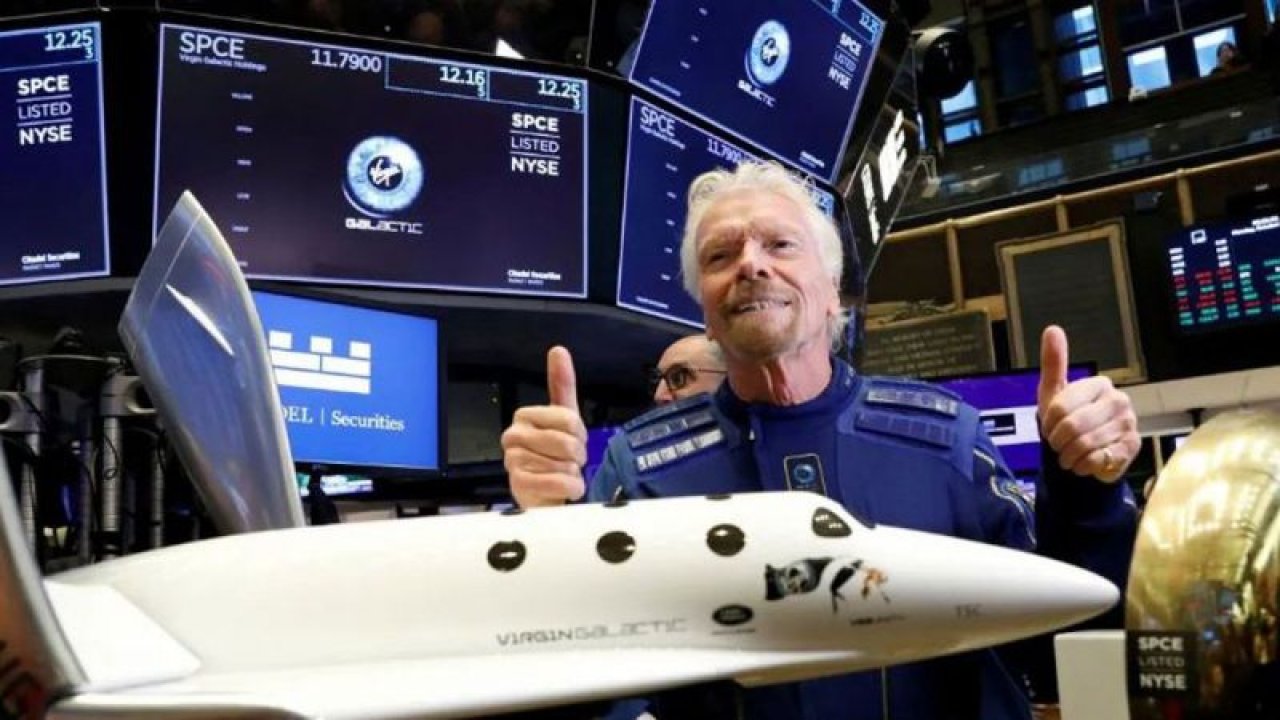 Richard Branson Uzay Yolcuğu Canlı İzle başlıyor! Richard Branson Uzay Yolcuğu Canlı İzle...
