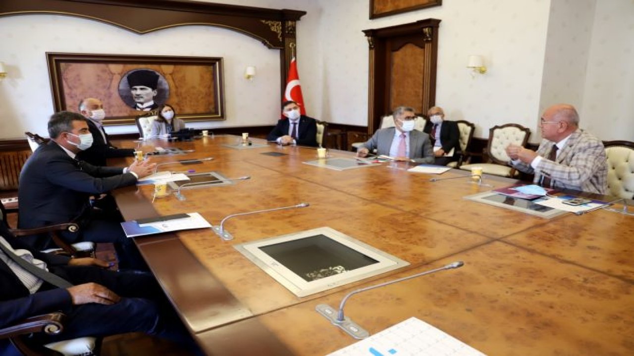 Ankara Valiliği Toplantı Salonu'nda İl İstihdam ve Mesleki Eğitim Kurulu Toplandı