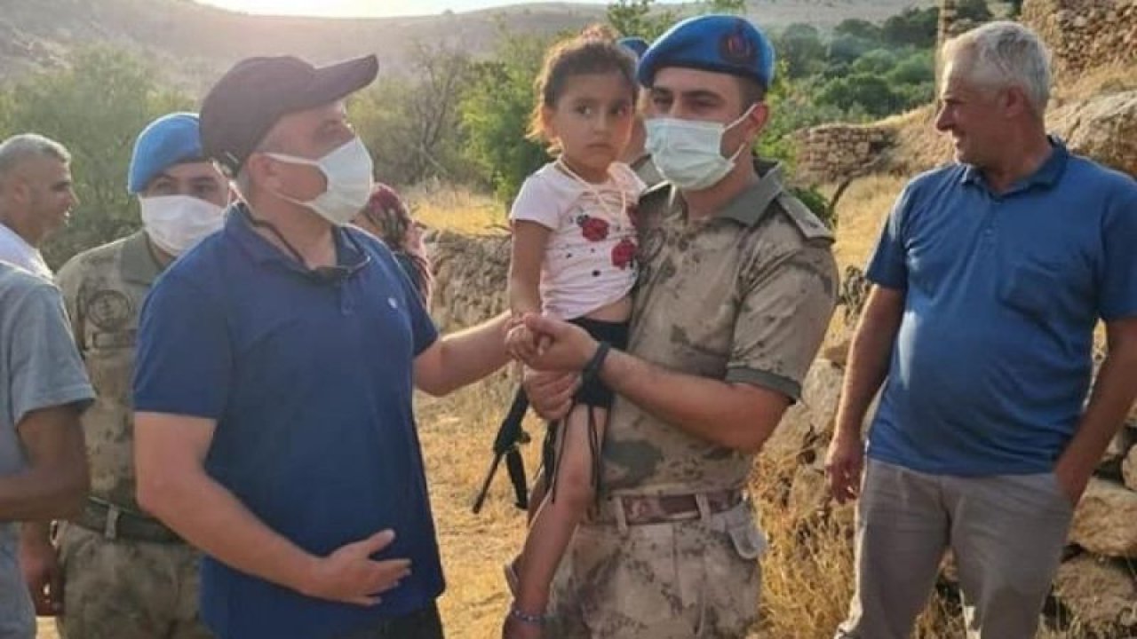 Dağda Kaybolan 3 Yaşındaki Hazal’ı Mehmetçik Buldu
