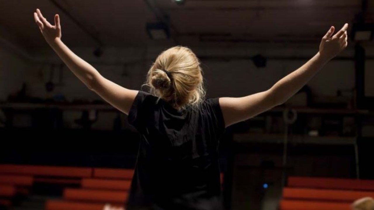 Oyuncu Olmak İçin Nerelere Başvuru Gerekir? Dizide Oynamak İçin Ne Yapmak Gerekir? Dizi Oyuncularını Kim Seçer?