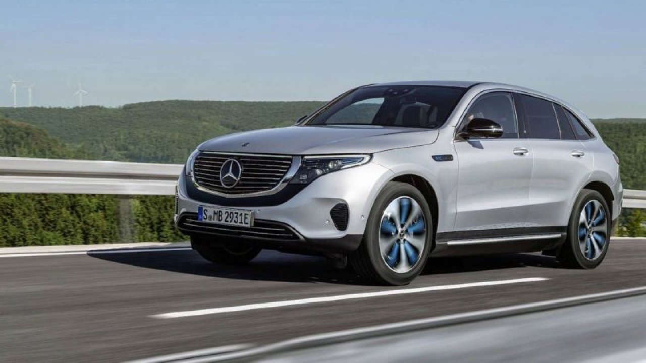 Akaryakıt Tarih Oluyor, Mercedes Tamamen Elektrikli Araç Üretimine Geçiyor