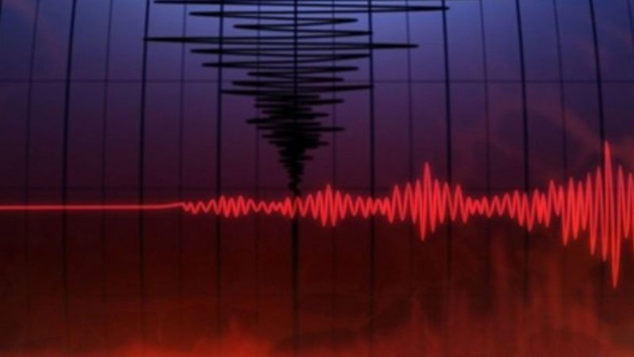 Ege'de Korkutan Deprem! Datça 4.5’la sallandı