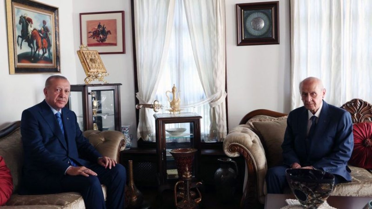 Cumhurbaşkanı Erdoğan, Bahçeli'yi evinde ziyaret etti