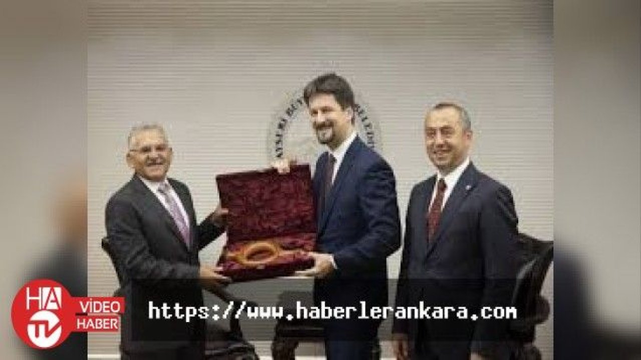 Macaristan'ın Ankara Büyükelçisi: “Avroya geçmedik, geçmeyeceğiz“