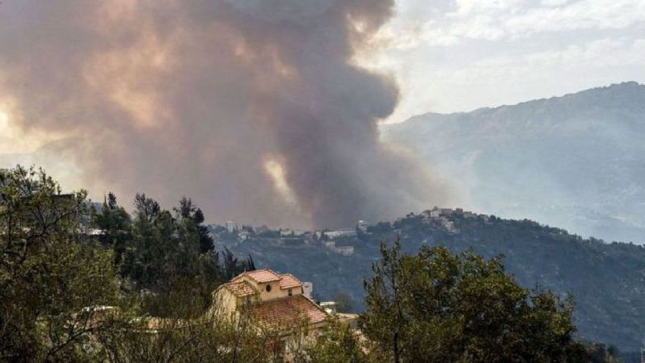 Cezayir’de Orman Yangınlarında 25 Asker ve 17 Sivil Hayatını Kaybetti!
