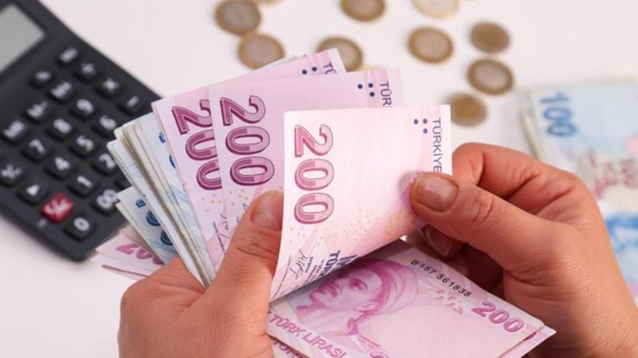 Bankada Parası Olan Yaşadı! 100.000 TL’ye Hangi Banka Ne Kadar Faiz Veriyor? Garanti, Vakıfbank, TEB ve Ziraat Bankası 100.000 TL’ye Ne Kadar Faiz Veriyor?