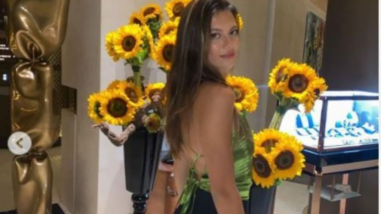 Miss Turkey Dilara Korkmaz Sosyal Medyada Görücüye Çıktı!  Beğeni Yağdı...