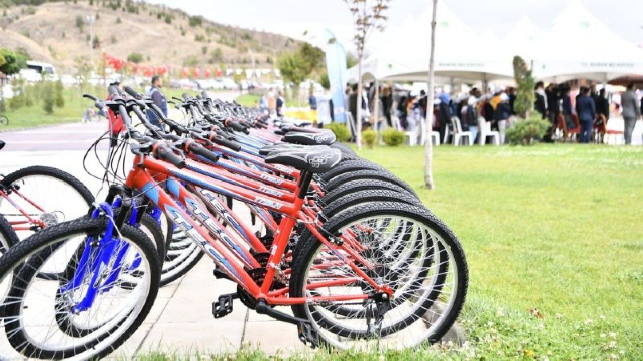 Mamak Belediyesinden Sağlıklı Yaşam Etkinlikleri! Pedallar Hareketlilik İçin Çevrildi!