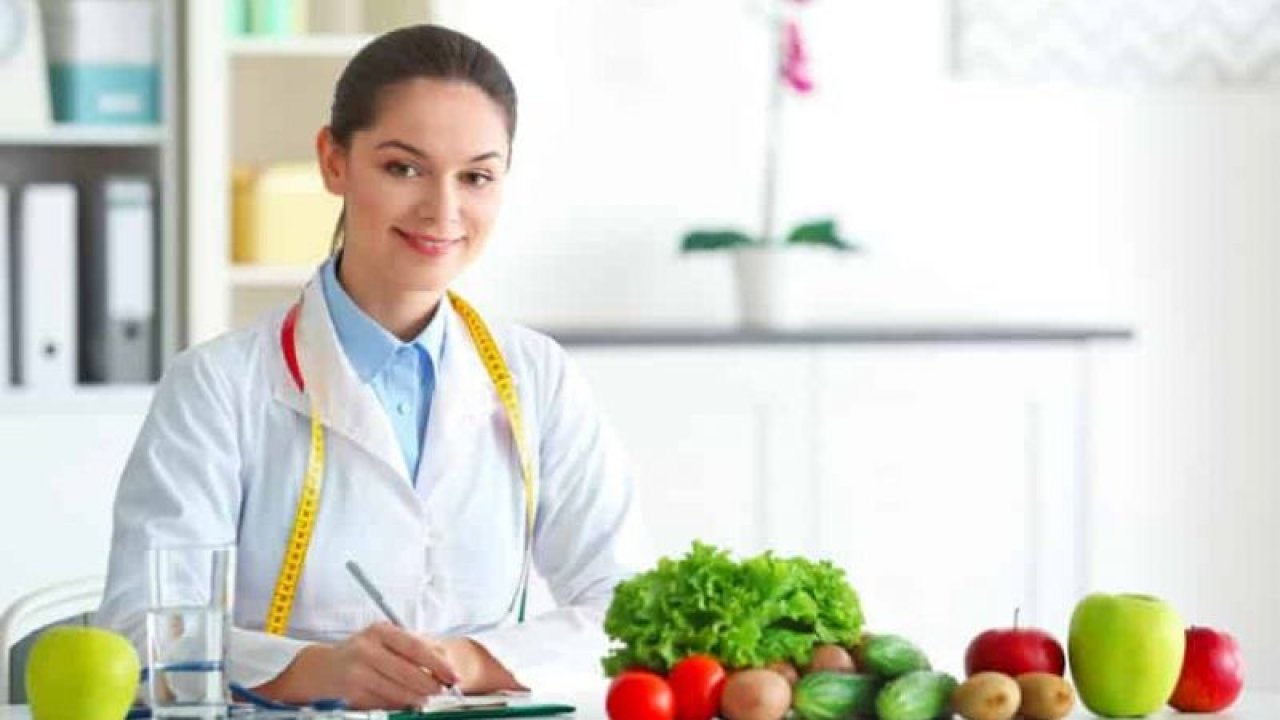Diyetisyenler Ne Kadar Kazanıyor? Diyetisyen Doktoru Ne Kadar Maaş Alır? Kamu ve Özel Sektörde Çalışan Diyetisyen Maaşları Ne Kadardır?