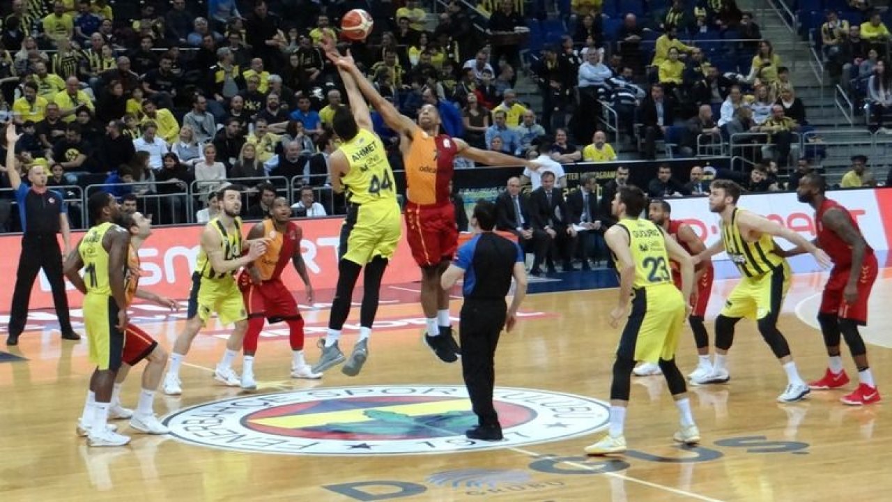 Basketbolcular Ne Kadar Kazanıyor? Basketbolcu Maaşları Ne Kadar? İşte Türkiye’nin En Çok Kazanan Basketbolcuları