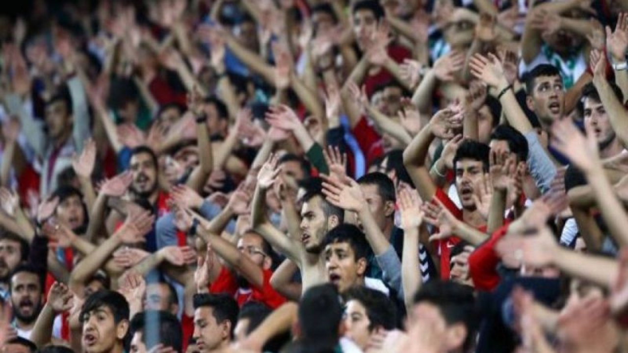 TFF'den seyirci kararı:Tam kapasiteye geçiliyor