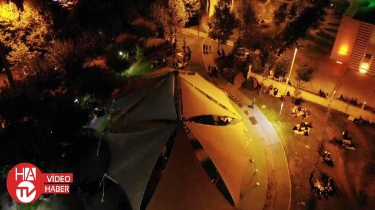 Güngören’de parklarda kalan vatandaşlar drone ile görüntülendi