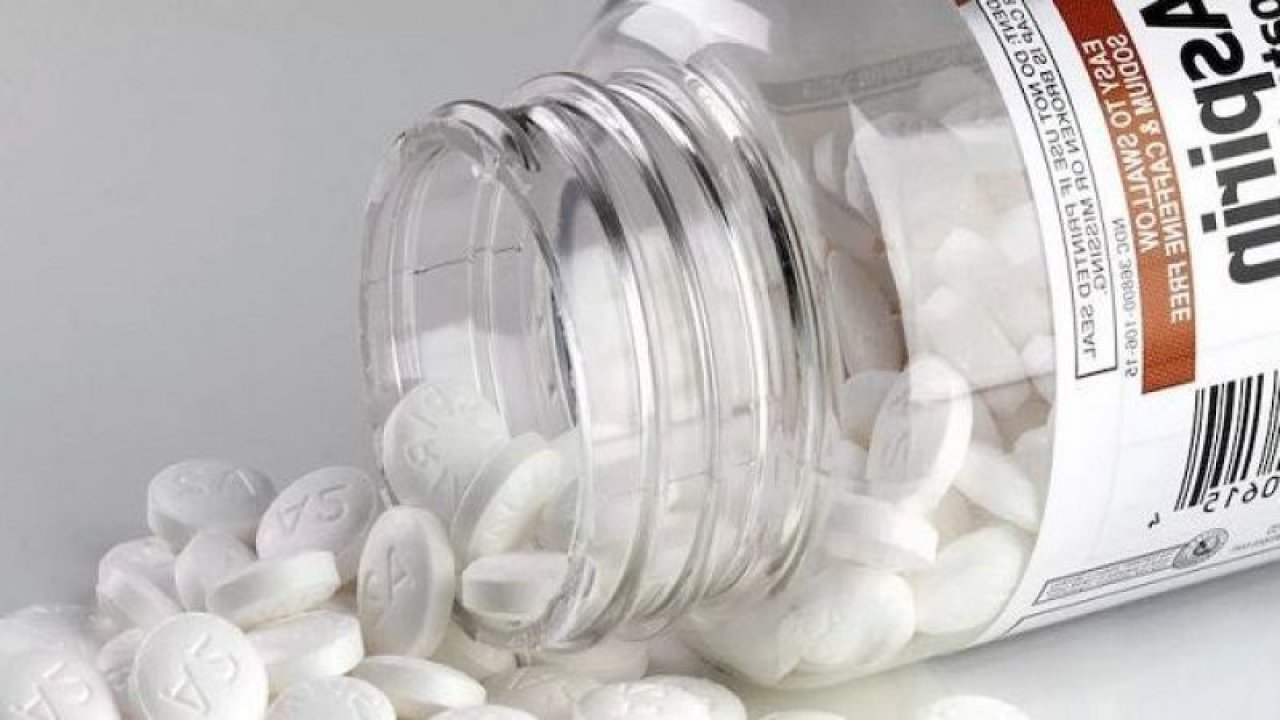 Aspirin kalp krizine iyi gelir mi? Aspirin kalbi korur mu? İşte Aspirinin Faydası ve Zararları