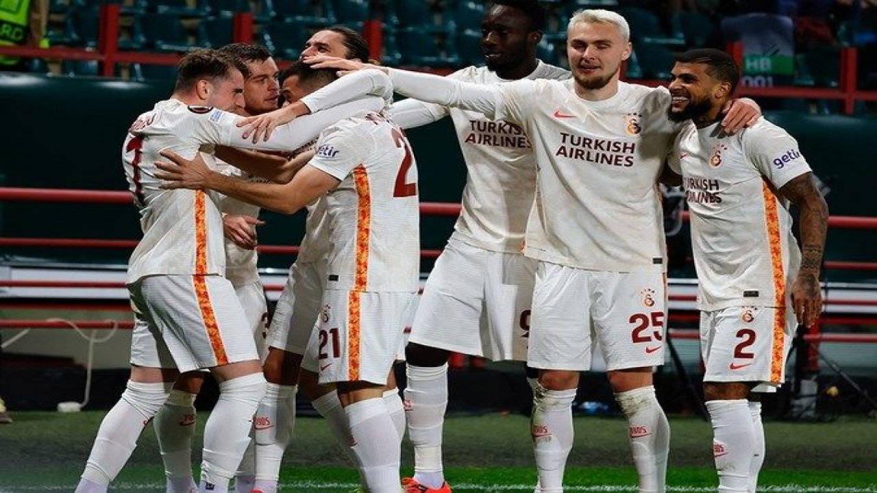 Galatasaraylılar İçin Bayram Havası, Hükmen Galip Sayılabilir! Hakemden Gelen Büyük Hata Avrupa Ligini Alt Üst Etti…