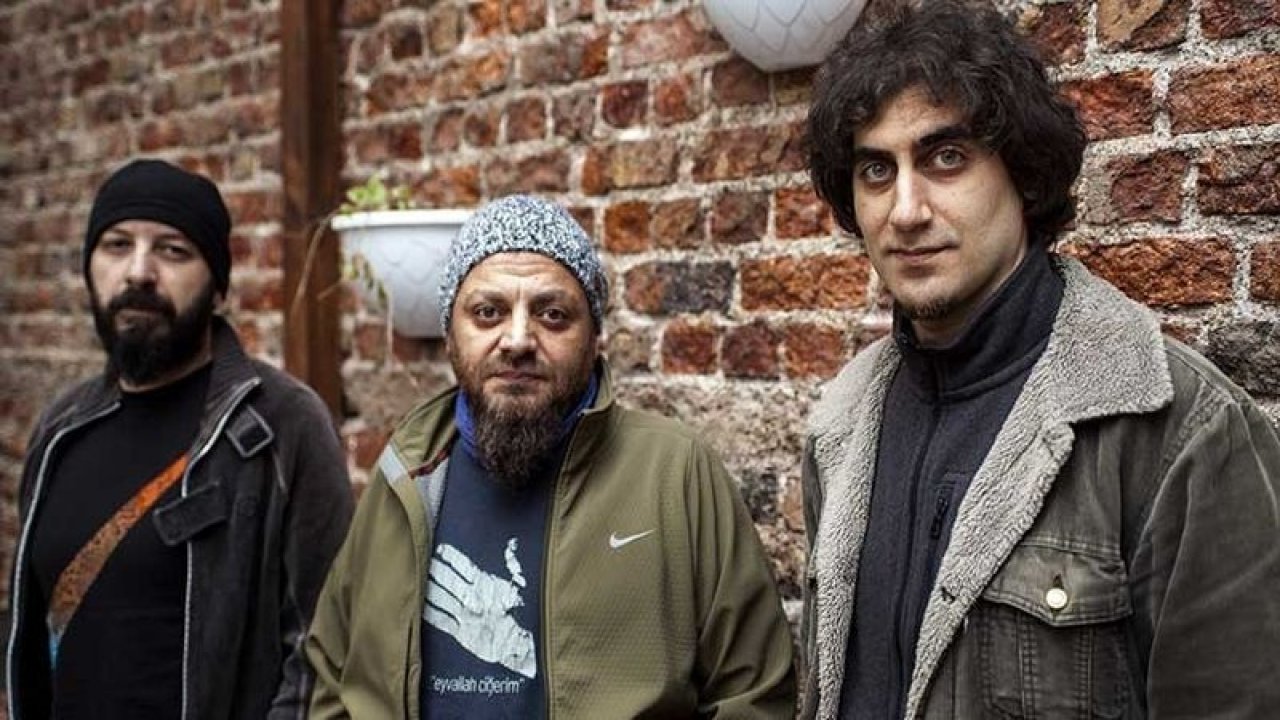 Ankara'nın Rock Grubu Pilli Bebek Üyeleri Kimdir? Pilli Bebek Solisti Kimdir? Ne Zaman Kuruldu?