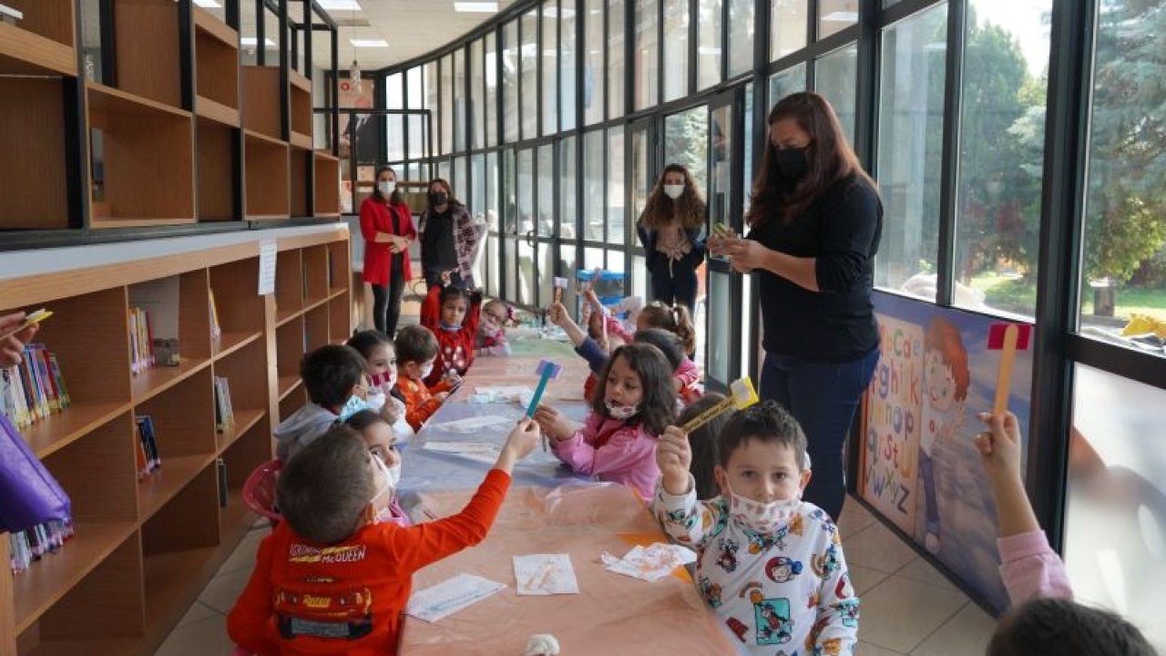 Keçiören’deki miniklere kitap sevgisi ​aşılanıyor