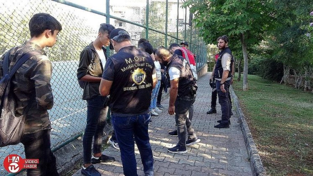 İstanbul’da okul önleri ve parklarda polisten sıkı denetim