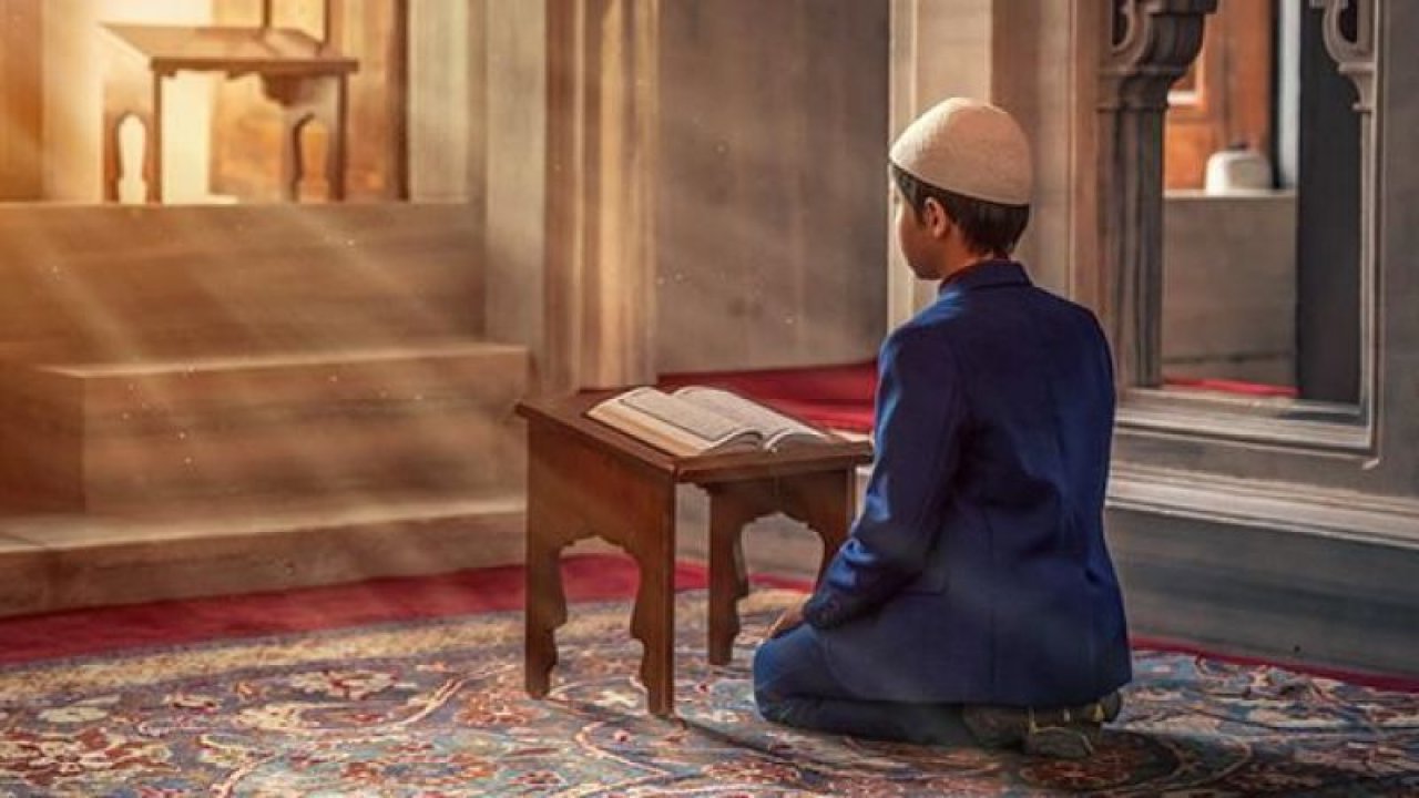 Fil suresi Okunuşu ve Anlamı Nedir? Elemtera Suresinin Bilinmeyen Faziletleri Belli Oldu. Her Gün Okursanız…