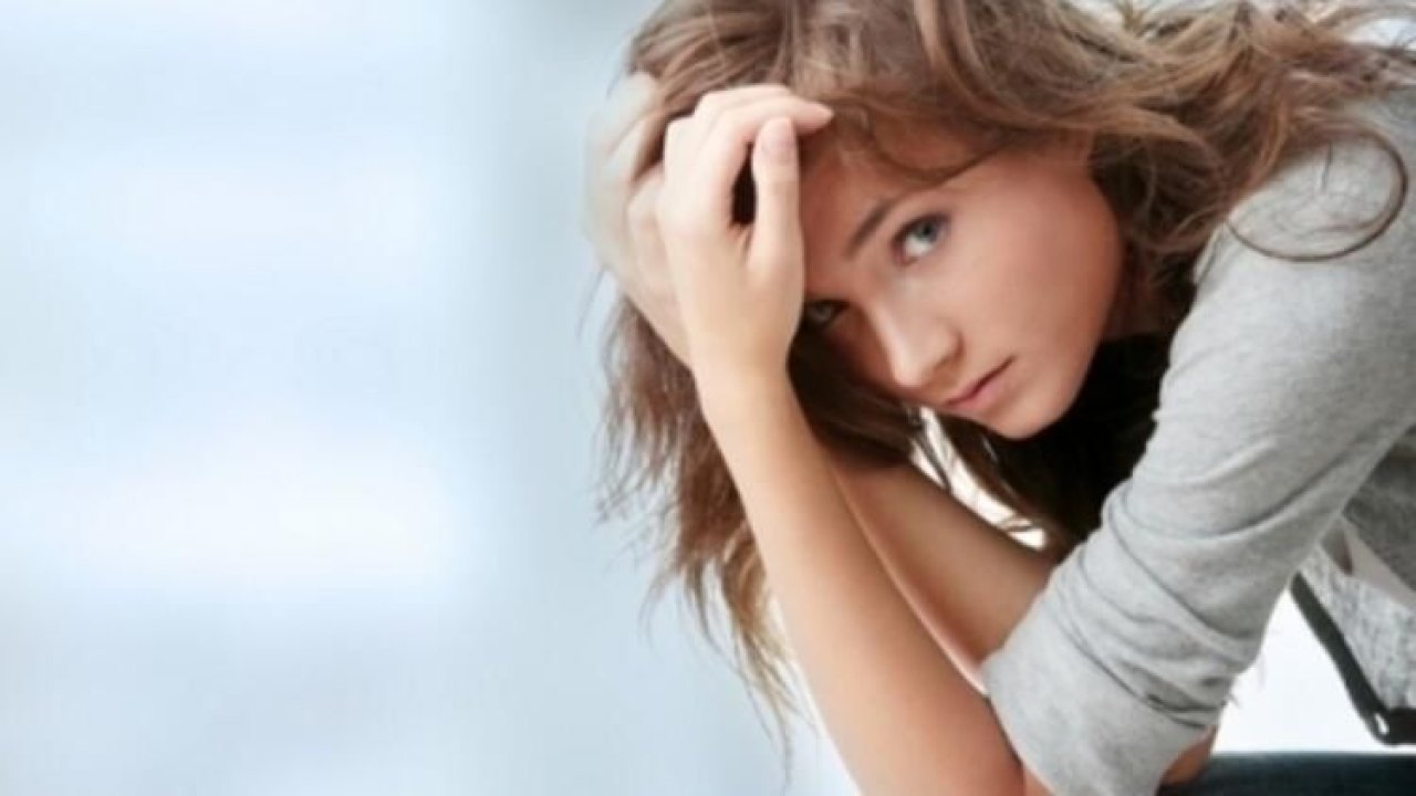 Geceleri oluşan şiddetli göz ağrısına dikkat! Göz migreni, erkeklerde daha çok görülüyor